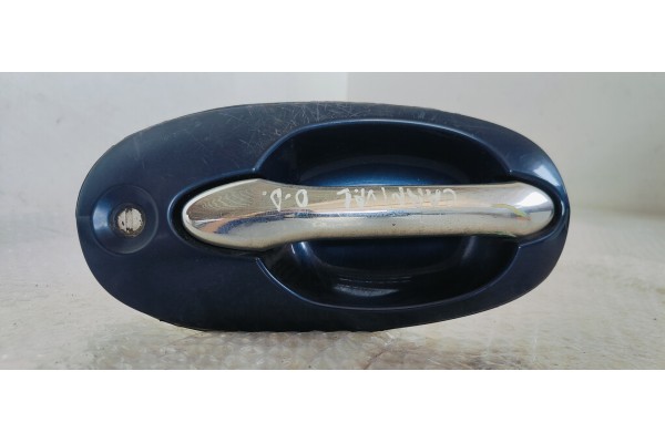 Recambio de maneta exterior delantera derecha para kia carnival ii 2.9 crdi lx referencia OEM IAM   