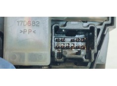 Recambio de mando intermitentes para mazda 3 berlina (bk) 2.0mzcd 143 fap referencia OEM IAM 17D682  