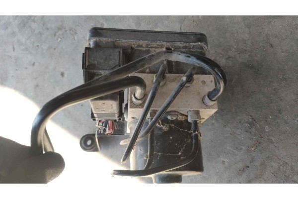 Recambio de abs para ford focus berlina (cap) 1.6 cat referencia OEM IAM 10096001273 28560004033 