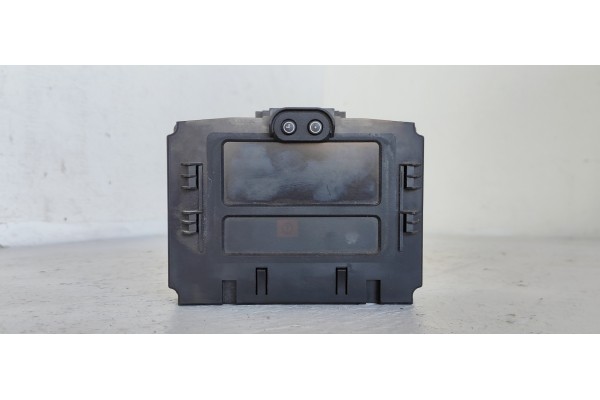 Recambio de pantalla multifuncion para opel zafira a 2.0 dti referencia OEM IAM 13106240  