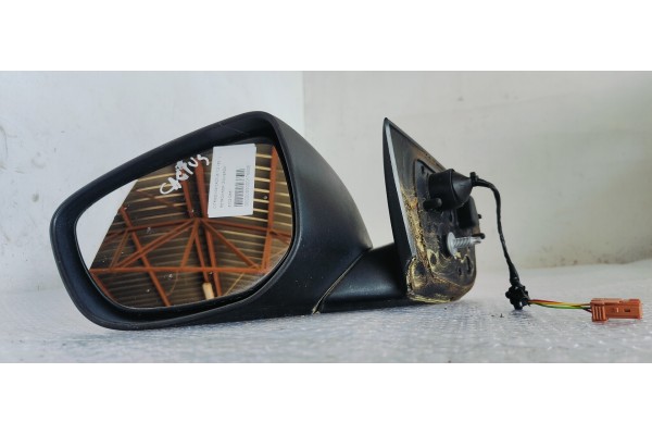 Recambio de retrovisor izquierdo para citroen c4 cactus 1.2 i 82 referencia OEM IAM E1021265  