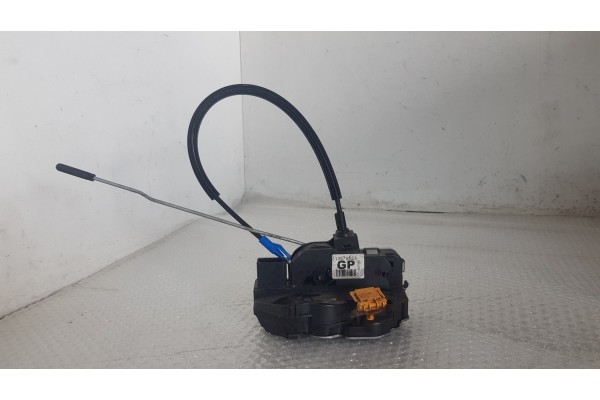 Recambio de cerradura puerta delantera derecha para chevrolet cruze 1.6 i 113 referencia OEM IAM 13579523  