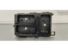 CAJA RELES / FUSIBLES 13206748 