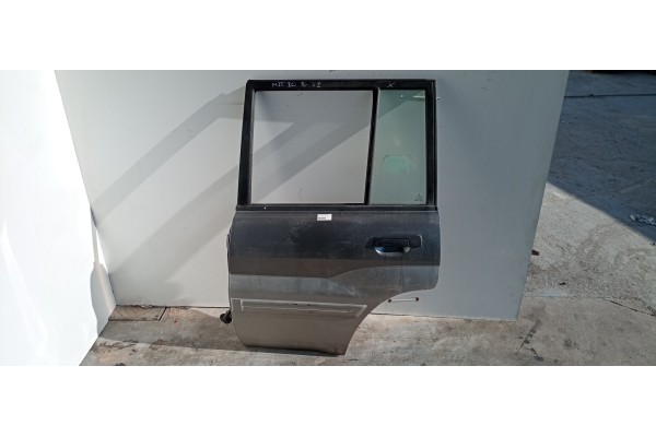 Recambio de puerta trasera izquierda para mitsubishi montero (v20/v40) 2.5 td cat referencia OEM IAM   