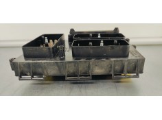 Recambio de caja reles / fusibles para opel astra h ber. edition referencia OEM IAM 13206748  
