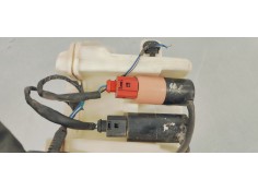 Recambio de deposito limpia para toyota yaris 1.0 i 68 referencia OEM IAM   