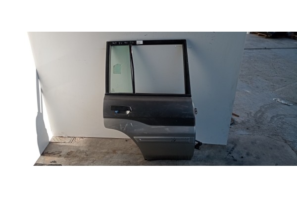 Recambio de puerta trasera derecha para mitsubishi montero (v20/v40) 2.5 td cat referencia OEM IAM   