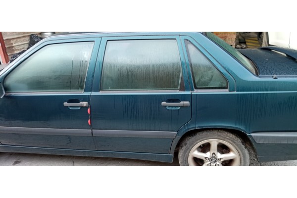 Recambio de puerta trasera izquierda para volvo serie 850 2.5 cat referencia OEM IAM   