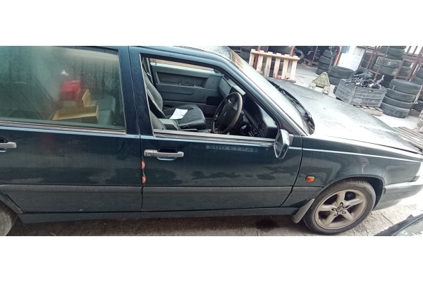 Recambio de puerta delantera derecha para volvo serie 850 2.5 cat referencia OEM IAM   
