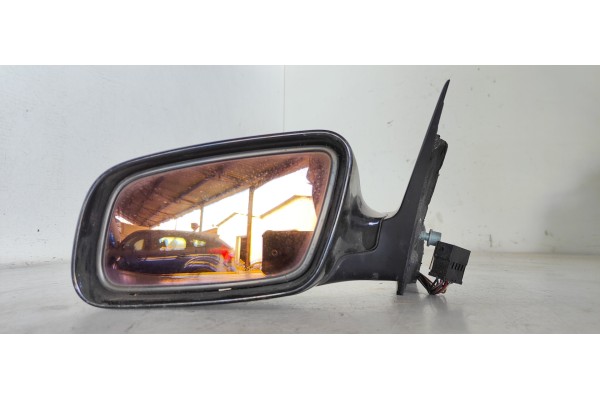 Recambio de retrovisor izquierdo para audi a6 avant (4b5) 2.5 v6 24v tdi referencia OEM IAM E1010593  