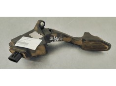 Recambio de pedal acelerador para toyota yaris 1.0 i 68 referencia OEM IAM 781100D160  
