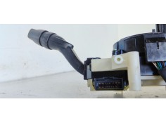 Recambio de mando multifuncion para ssangyong kyron 270 xdi limited 4wd referencia OEM IAM 8590009C50  