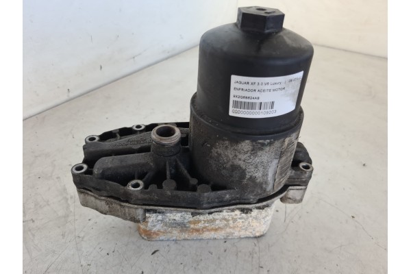 Recambio de enfriador aceite motor para jaguar xf 3.0 v6 luxury referencia OEM IAM 9X2Q6B624AB 9X2Q6B624 