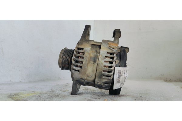 Recambio de alternador para opel astra j lim. berlina fase 1 referencia OEM IAM 13500186  