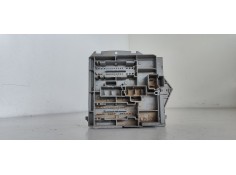 Recambio de caja reles / fusibles para fiat idea (135) 1.4 referencia OEM IAM 51739423  