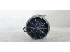 Recambio de rejilla aireadora para toyota yaris 1.5 i 112 referencia OEM IAM 5556862280  