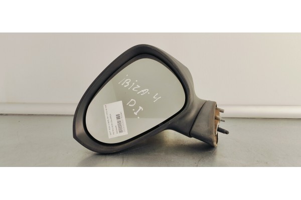 Recambio de retrovisor izquierdo para seat ibiza iv berlina 1.6tdi 90 fap referencia OEM IAM E9024456  
