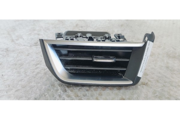 Recambio de rejilla aireadora para renault clio v 1.5 d turbo 100 fap referencia OEM IAM 687609862R  