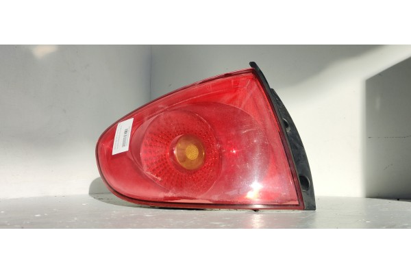 Recambio de piloto trasero izquierdo para seat altea (5p1) arena referencia OEM IAM   