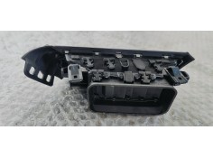 Recambio de rejilla aireadora para renault clio v 1.5 d turbo 100 fap referencia OEM IAM 687609862R  