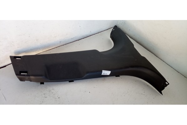 Recambio de moldura para jaguar f-pace 2.0 diesel cat referencia OEM IAM HK8331056AD8PVJ  