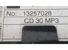 Recambio de sistema audio / radio cd para opel corsa d catch me referencia OEM IAM 13257028  