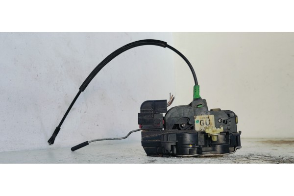 Recambio de cerradura puerta trasera derecha para opel astra j lim. berlina fase 1 referencia OEM IAM 13503808  