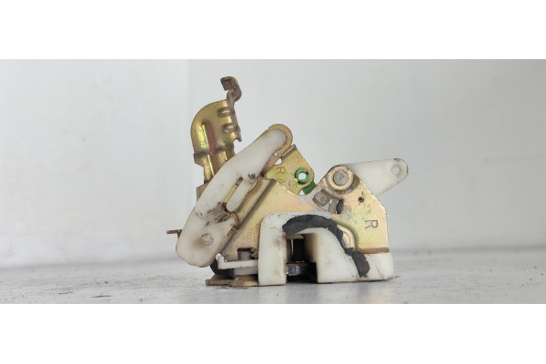 Recambio de cerradura puerta trasera derecha para mitsubishi montero (v20/v40) 2500 td gl (2-ptas.) referencia OEM IAM   