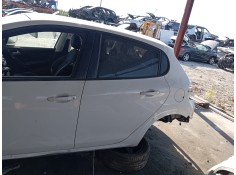 Recambio de puerta trasera izquierda para peugeot 208 allure referencia OEM IAM   