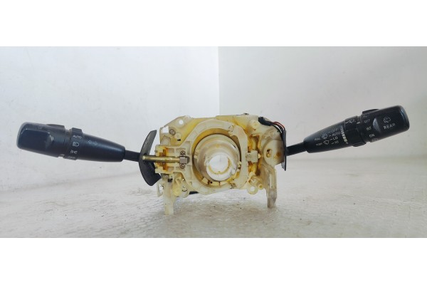Recambio de mando multifuncion para kia carnival ii 2.9 crdi lx referencia OEM IAM   