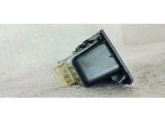 Recambio de mando elevalunas delantero izquierdo para toyota yaris 1.5 i 112 referencia OEM IAM 742320D720  