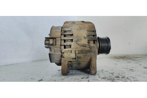 Recambio de alternador para mercedes-benz citan (w415) combi break referencia OEM IAM 231000026R  