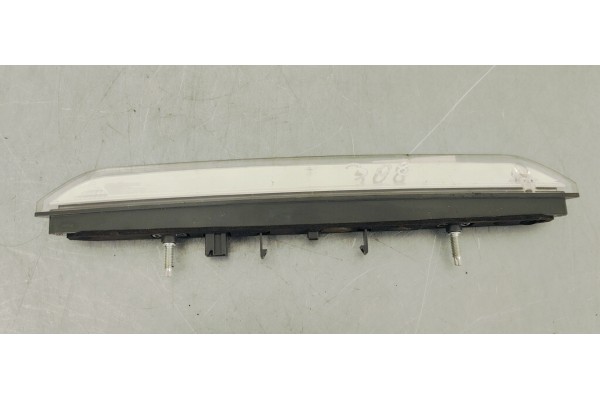 Recambio de luz central de freno para peugeot 308 1.5 hdi 130 fap referencia OEM IAM 9688016380  