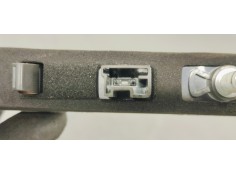 Recambio de luz central de freno para peugeot 308 1.5 hdi 130 fap referencia OEM IAM 9688016380  