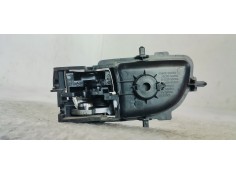 Recambio de maneta interior delantera derecha para toyota yaris 1.5 i 112 referencia OEM IAM 692050D201  