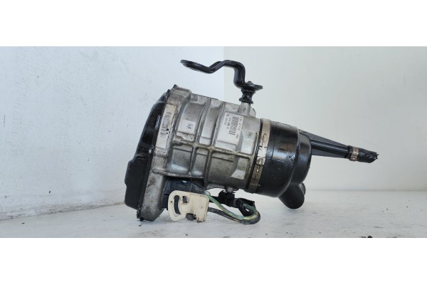Recambio de bomba direccion para citroen c4 picasso exclusive referencia OEM IAM 9674055680  