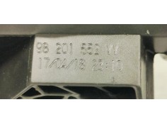 Recambio de maneta interior trasera derecha para peugeot 308 1.5 hdi 130 fap referencia OEM IAM 98201552VV  