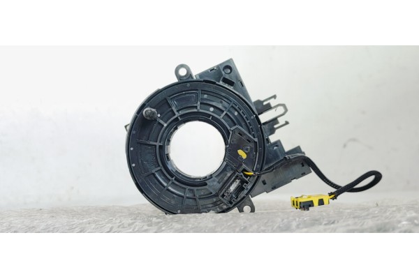 Recambio de anillo airbag para renault clio v 1.5 d turbo 100 fap referencia OEM IAM 255540638R  