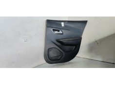 Recambio de guarnecido puerta trasera derecha para peugeot 208 (p2) 1.2i turbo 100 fap referencia OEM IAM   