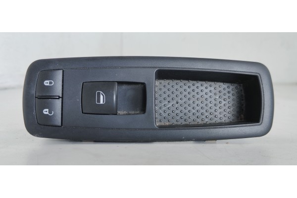Recambio de mando elevalunas delantero derecho para dodge journey sxt sr edition referencia OEM IAM   