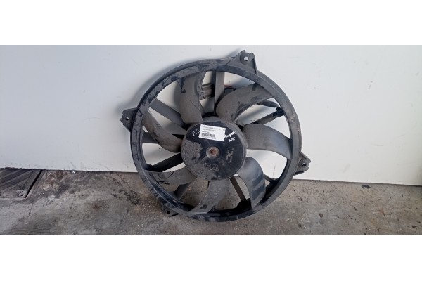 Recambio de electroventilador para citroen c4 berlina 1.4 16v referencia OEM IAM 9661571480  
