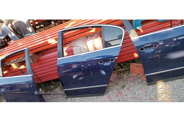 Recambio de puerta trasera izquierda para volkswagen passat berlina (3c2) advance referencia OEM IAM   