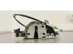 Recambio de cerradura puerta delantera derecha para toyota yaris 1.0 i 68 referencia OEM IAM   
