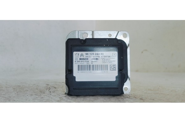 Recambio de centralita airbag para citroen c4 cactus 1.2 i 82 referencia OEM IAM 9812824480  