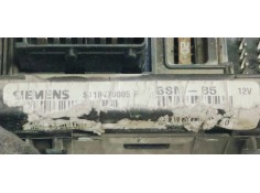 Recambio de caja reles / fusibles para citroen c5 berlina 2.0 hdi referencia OEM IAM S118470005  