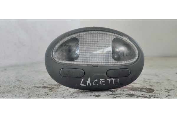 Recambio de luz interior para daewoo lacetti cdx referencia OEM IAM 96206561  