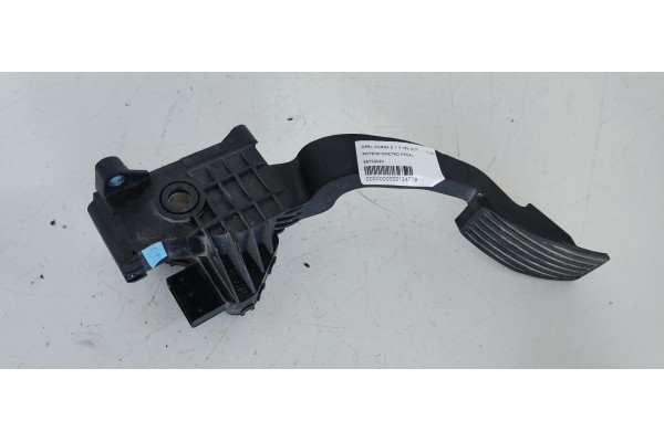 Recambio de potenciometro pedal para opel corsa d 1.3 16v cdti referencia OEM IAM 55702020  