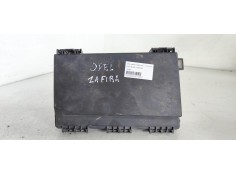 Recambio de caja reles / fusibles para opel astra h berlina 1.7 16v cdti referencia OEM IAM 743381  