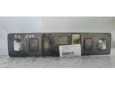 LUZ INTERIOR 4B0947111 