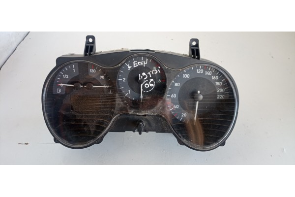 Recambio de cuadro instrumentos para seat leon (1p1) 1.9 tdi referencia OEM IAM A2C53029632 1P0920 